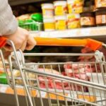 Ціни на продукти харчування: чи варто чекати зниження напередодні Великодніх свят?