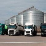 Експорт сільськогосподарської продукції автомобільним транспортом у березні перевищив показники лютого