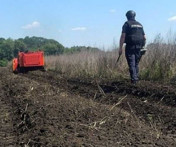 Програма розмінування сільськогосподарських угідь охопила понад 14 тисяч гектарів