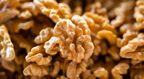 Україна припинила експорт грецьких горіхів до Грузії