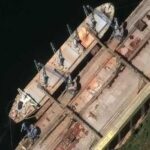 РФ вивезла 2 мільйони тонн збіжжя з захоплених українських земель за рік.