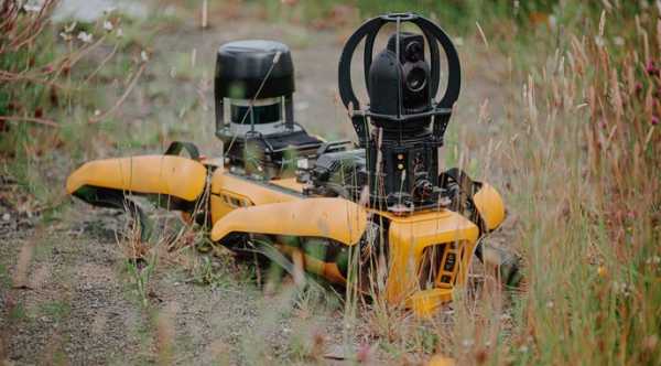 У Шотландії прогрес у точному землеробстві завдяки 5G-роботам.