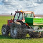 Технології в агровиробництві: як дотримання стандартів підвищує ефективність